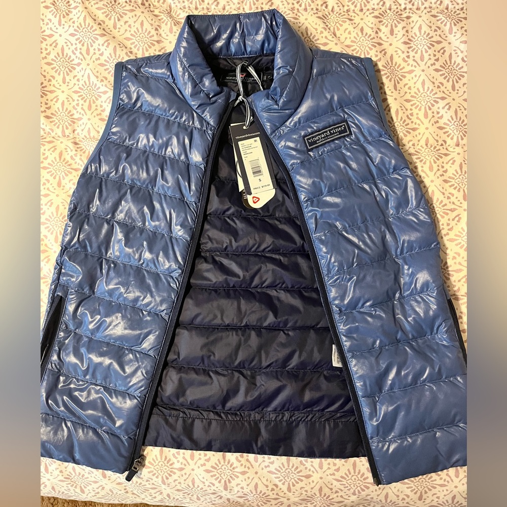 Brand new vineyard vines puffer vest